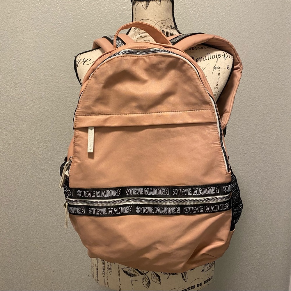 Steve Madden Backpack Zipper Pockets School Collage Gift Adjustable Straps